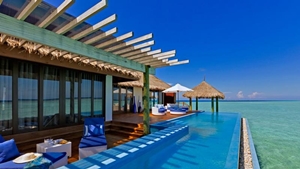 Maldive-pool